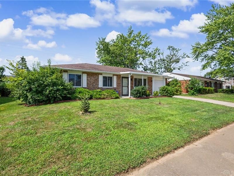 1008 New Mexico Drive, Xenia, OH 45385 Photo 2