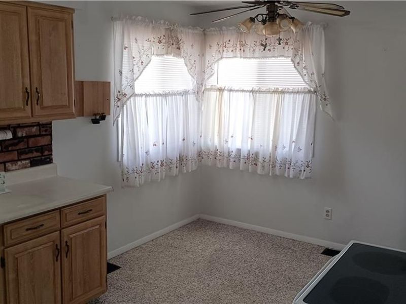 4611 Amesborough Road, Dayton, OH 45420 Photo 4