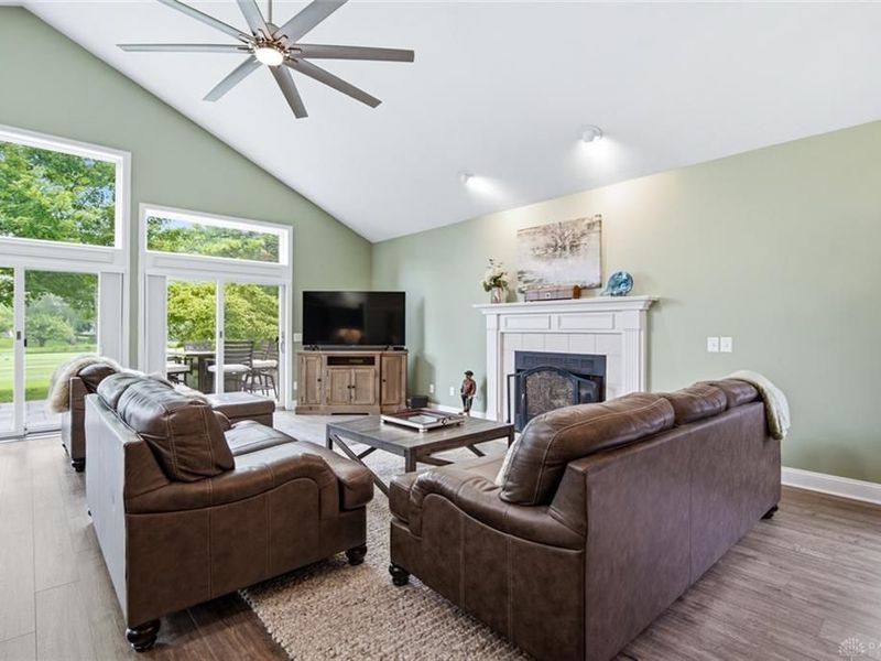 9727 Greenside Court, Centerville, OH 45458 Photo 13