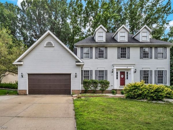 2524 Mallory Lane , Stow, OH 44224
