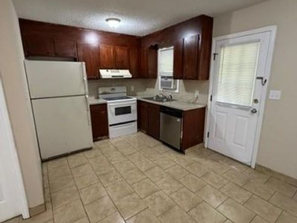 305 Kristin Lane , Unit 6, Hudson, NC 28638