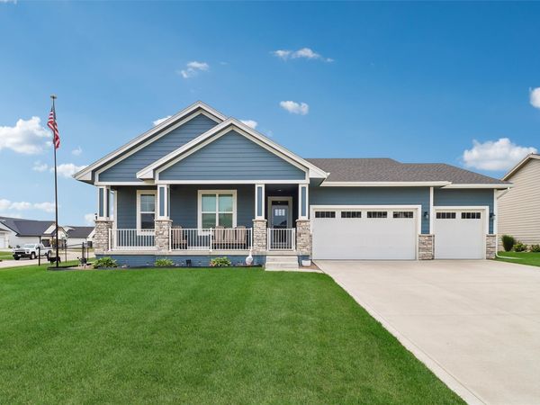 1304 NE Heritage Drive, Grimes, IA 50111