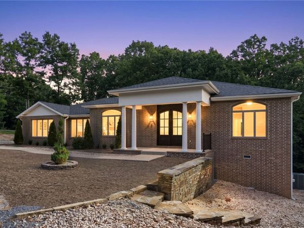 1 Barrow Circle , Bella Vista, AR 72715
