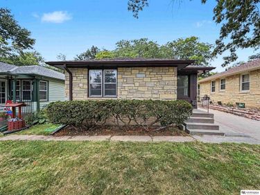 4220 E Street, Lincoln, NE 68510