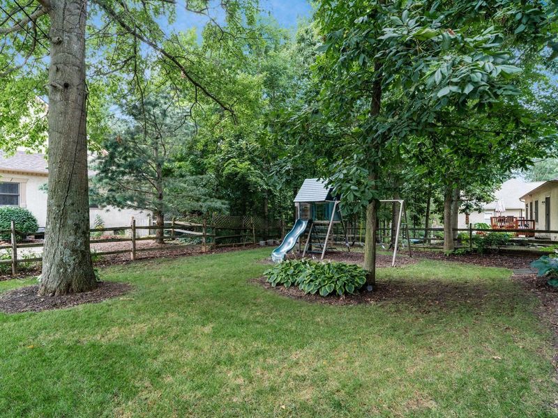 7490 Harness Way , Delaware, OH 43015 Photo 10