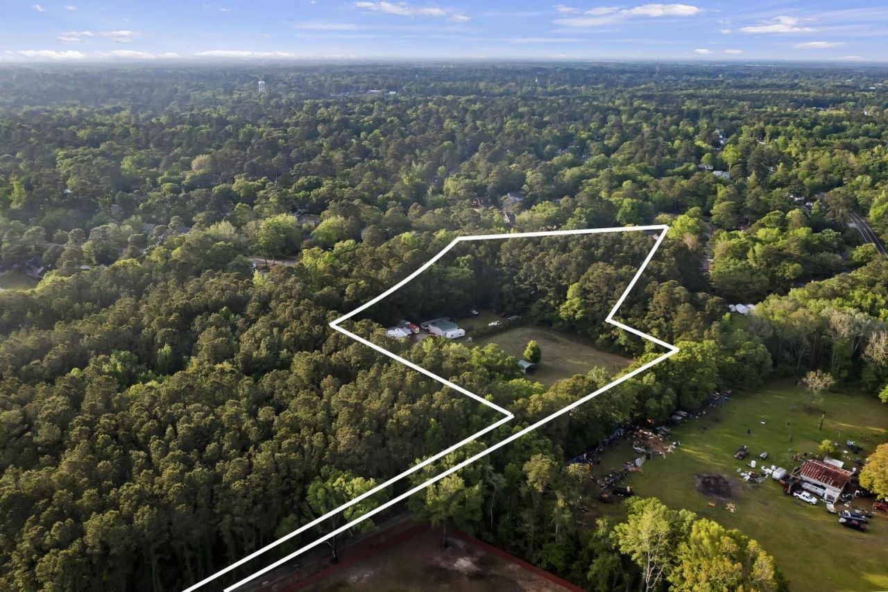 122 Pebbles Lane Photo 4