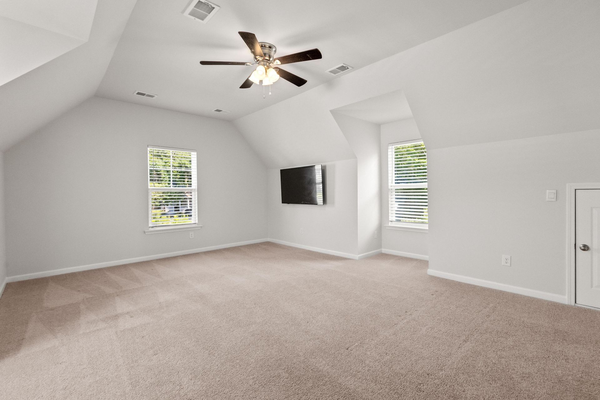 526 Oak View Way Photo 26