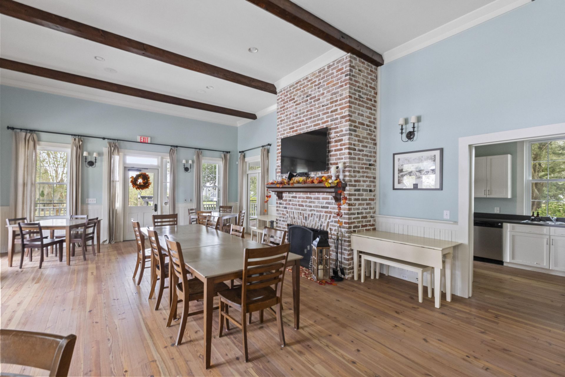 526 Oak View Way Photo 32