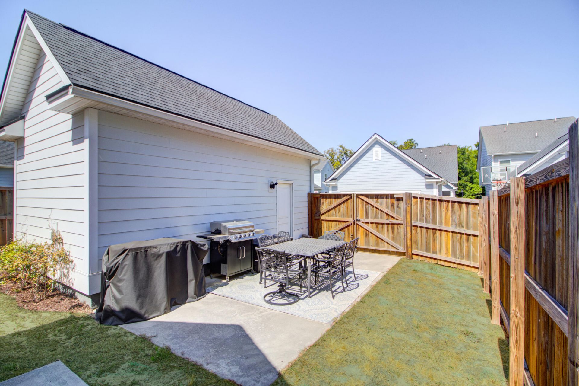 705 Rathall Creek Drive Photo 38
