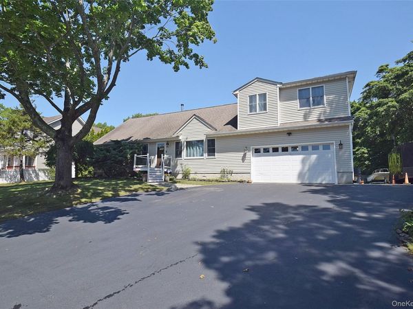 587 Johnson Avenue, Ronkonkoma, NY 11779