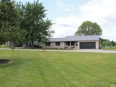 5220 Warvel Road, Ansonia, OH 45303
