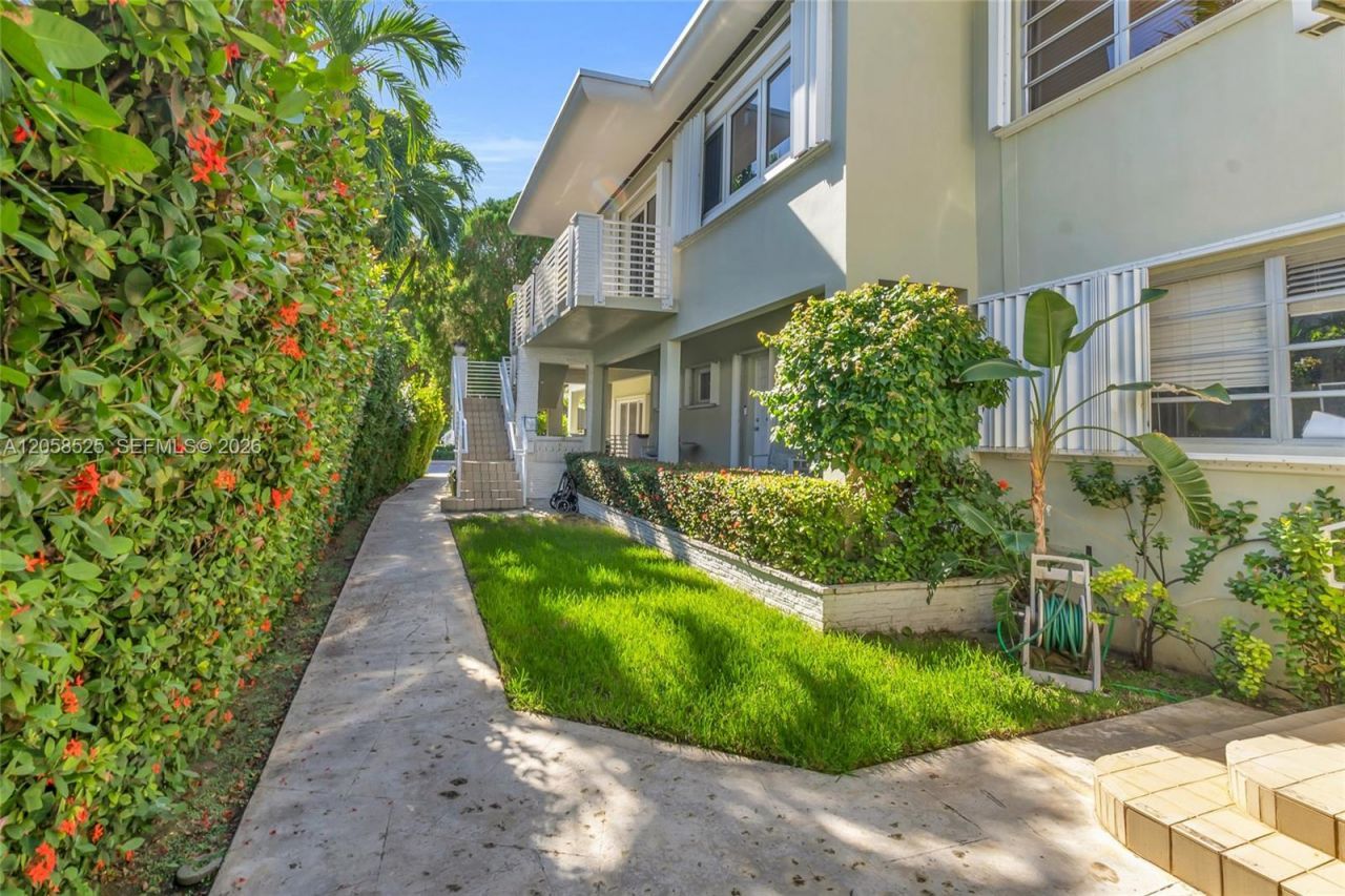 1101 98th St , Unit 5, Bay Harbor Islands, FL 33154 Photo