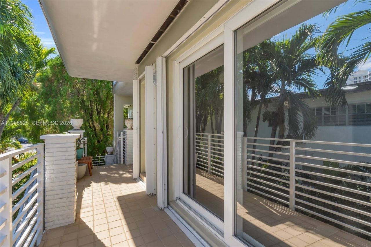1101 98th St , Unit 5, Bay Harbor Islands, FL 33154 Photo