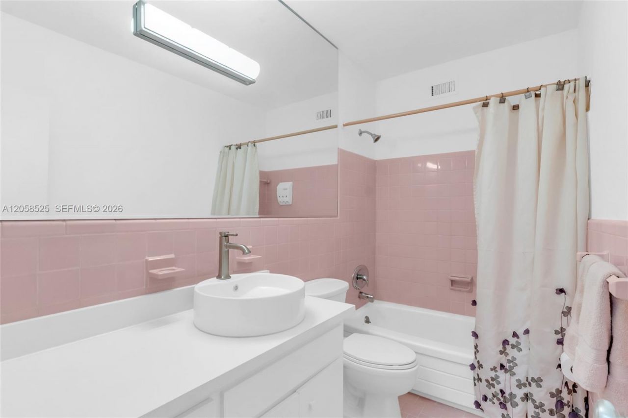 1101 98th St , Unit 5, Bay Harbor Islands, FL 33154 Photo