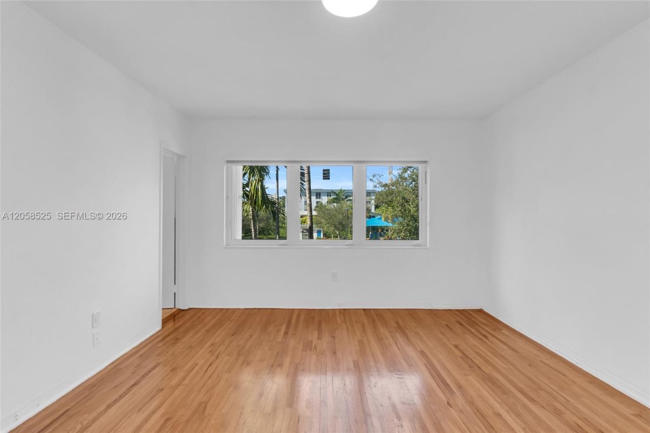 1101 98th St , Unit 5, Bay Harbor Islands, FL 33154 Photo