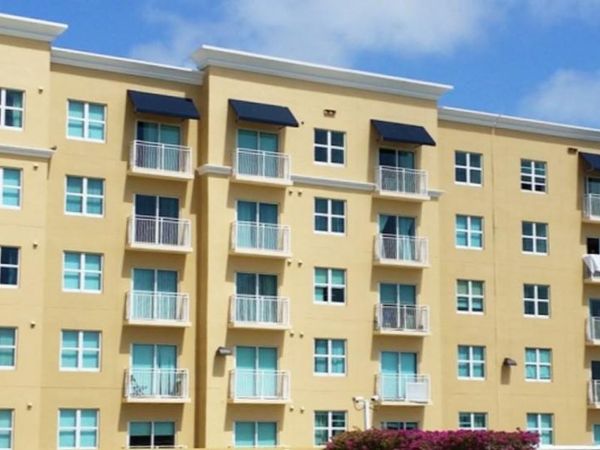 50 Menores Ave , Unit 620, Coral Gables, FL 33134