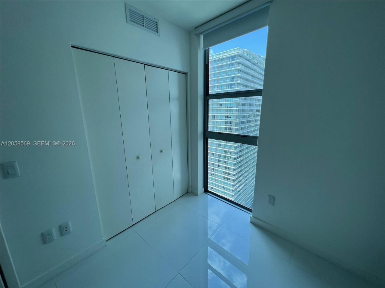 1100 S Miami Ave , Unit 2904, Miami, FL 33130 Photo