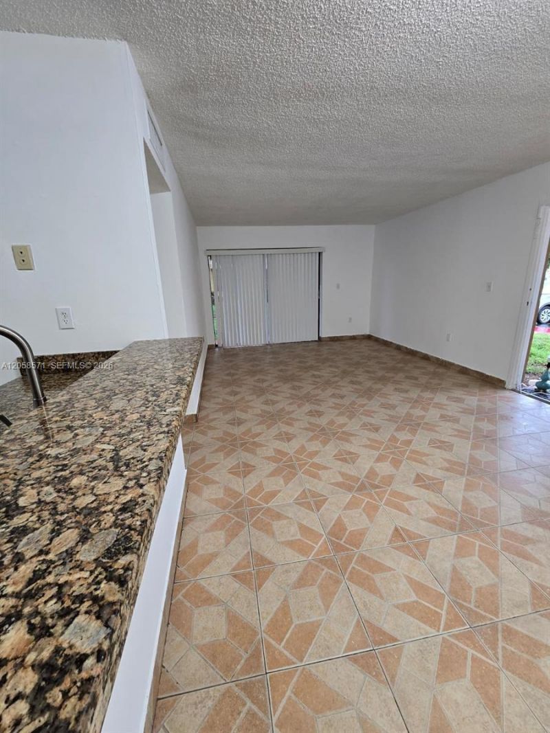 15620 SW 80th St , Unit H-108, Miami, FL 33193 Photo