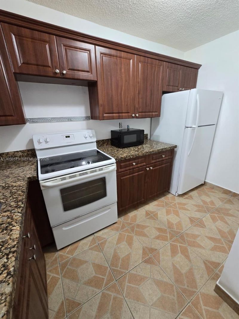 15620 SW 80th St , Unit H-108, Miami, FL 33193 Photo