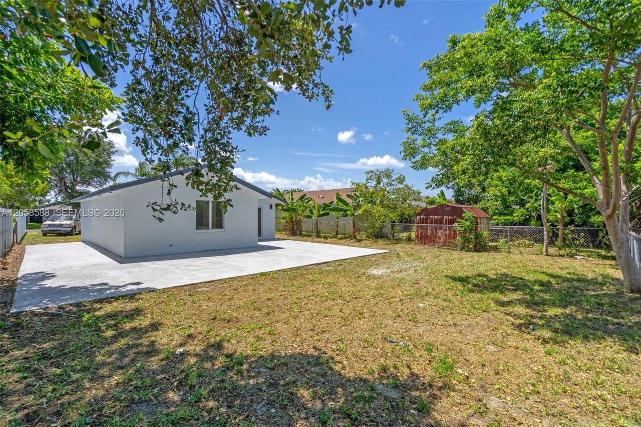19131 NW 33rd Ct, Miami Gardens, FL 33056 Photo