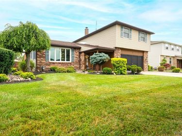 2 Autumn Lane , Depew, NY 14043
