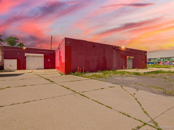 3177 Mack Avenue , Detroit, MI 48207
