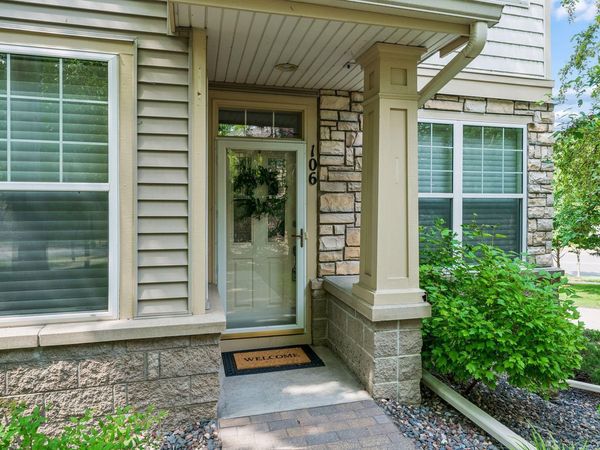 8292 Labont Way, Unit 106, Eden Prairie, MN 55344