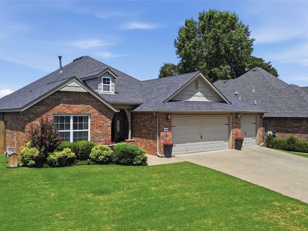 3906 S Maple Avenue, Sand Springs, OK 74063