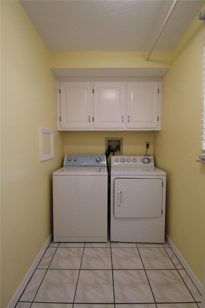 2516 E Milmar Drive, Sarasota, FL 34237 Photo