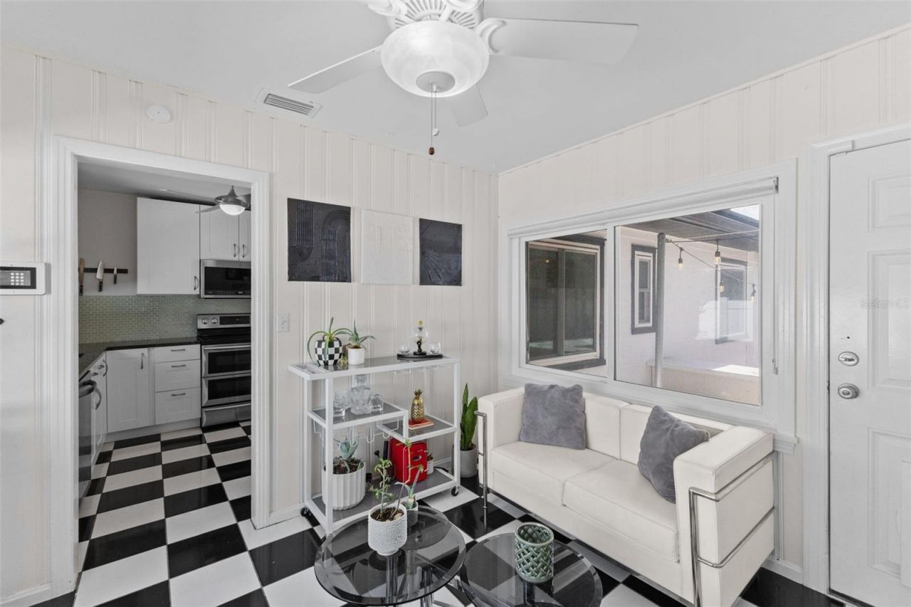 170 22nd Avenue N, Saint Petersburg, FL 33704 Photo