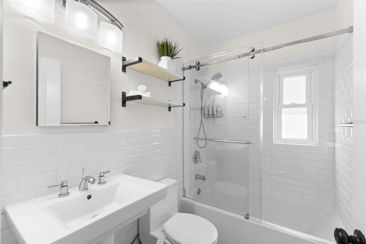 170 22nd Avenue N, Saint Petersburg, FL 33704 Photo