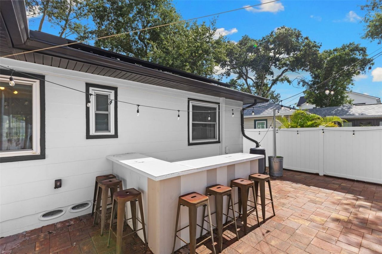 170 22nd Avenue N, Saint Petersburg, FL 33704 Photo