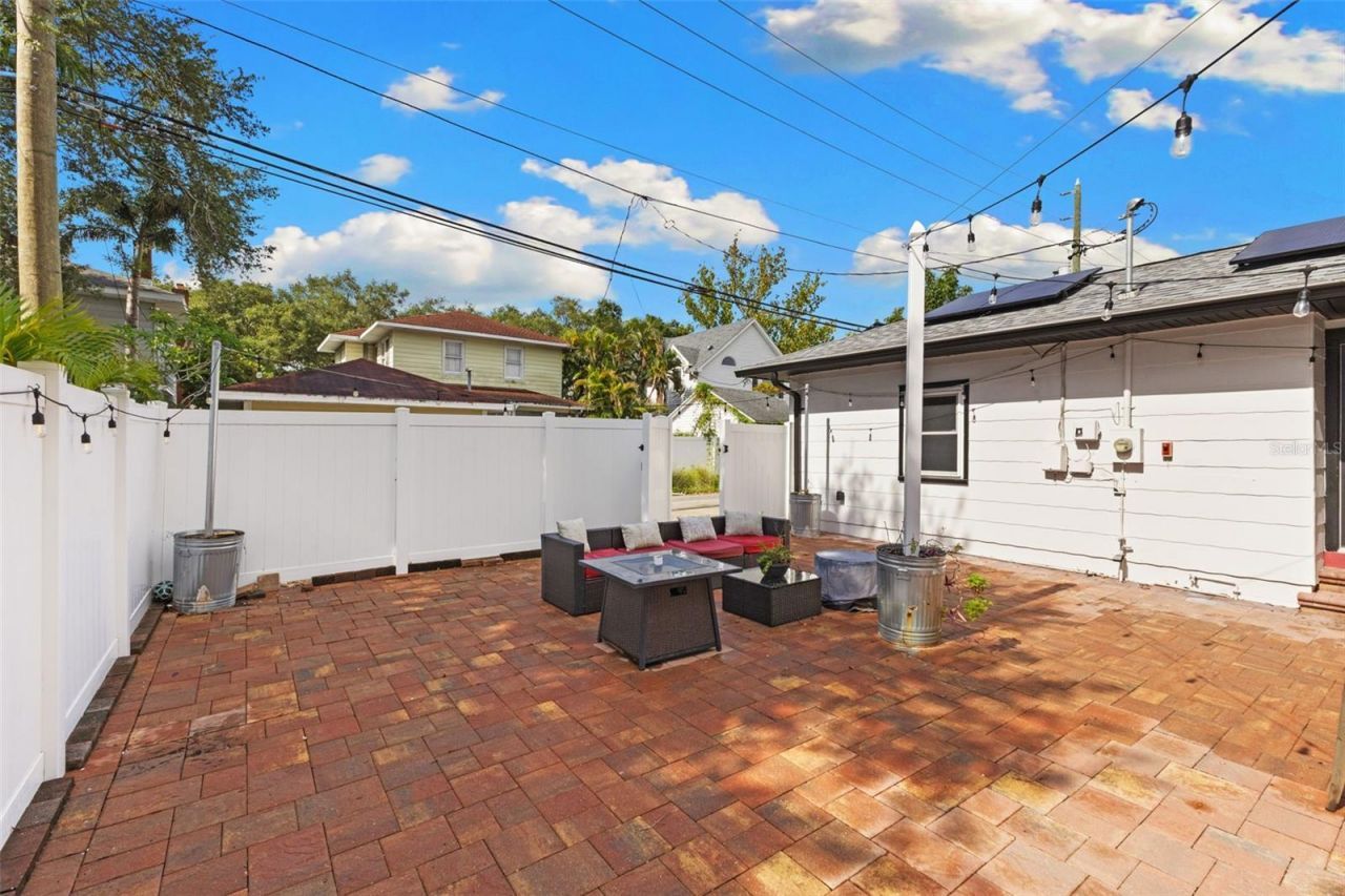 170 22nd Avenue N, Saint Petersburg, FL 33704 Photo