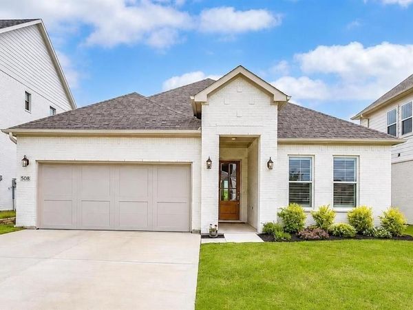 508 Sandpiper Court , Aledo, TX 76008
