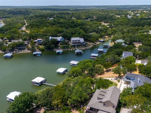260 El Lago, Chico, TX 76431