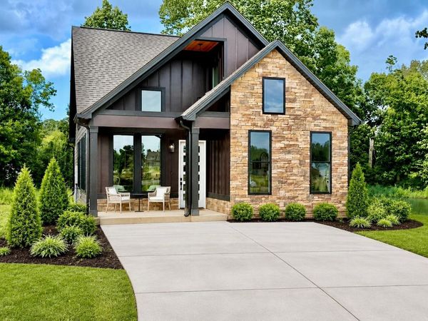 315 Idle Place Circle, Rossville, GA 30741
