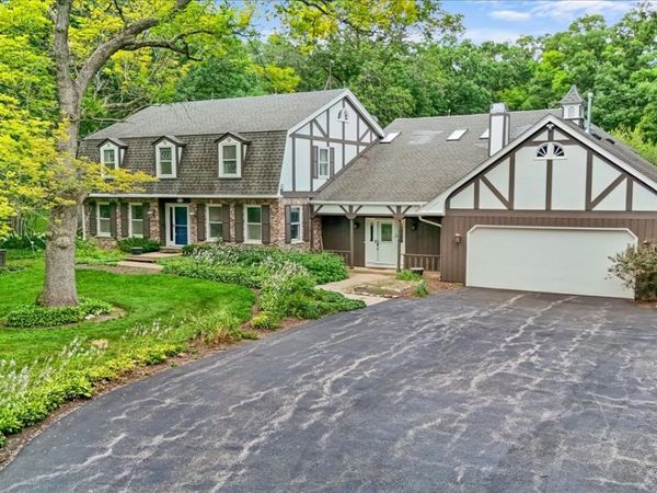 13118 IL Route 176 Highway, Woodstock, IL 60098