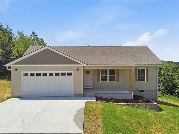 818 Joe Robertson Road , Rocky Face, GA 30728