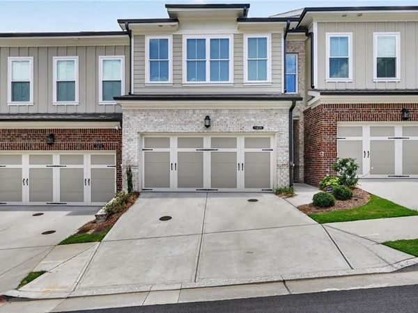 1409 Casteel Lake Lane , Buford, GA 30518