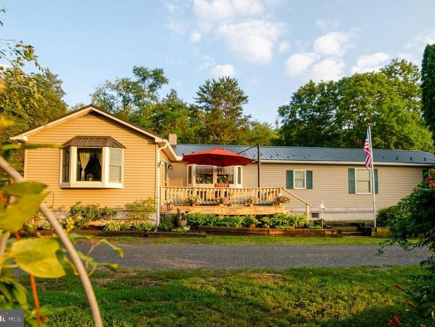 8 Hill Side Drive, Landisburg, PA 17040 Main Photo