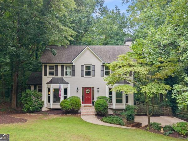 1811 Yorkshire Drive, Woodstock, GA 30189