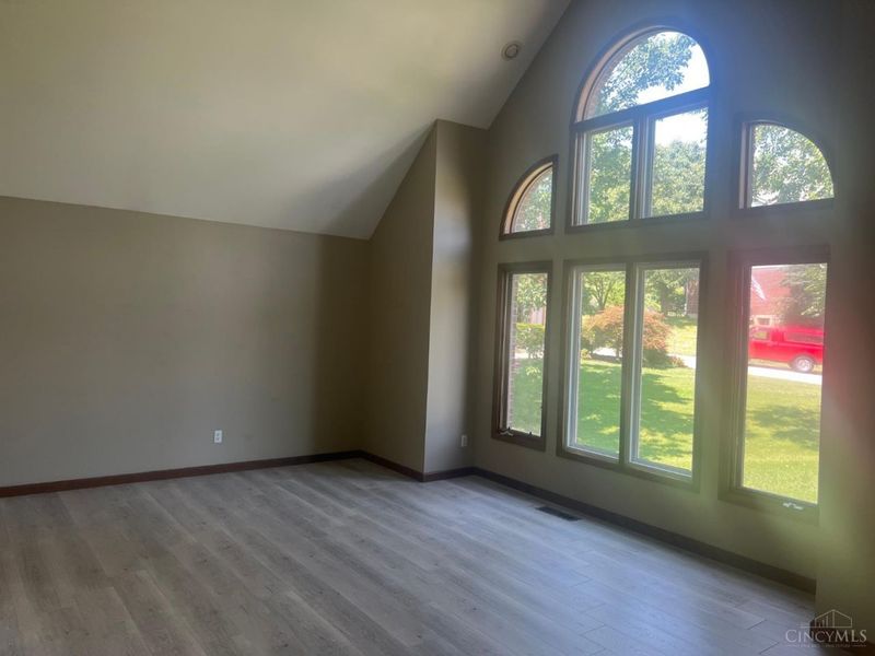 8710 Foxdale Court, West Chester, OH 45069 Photo 5