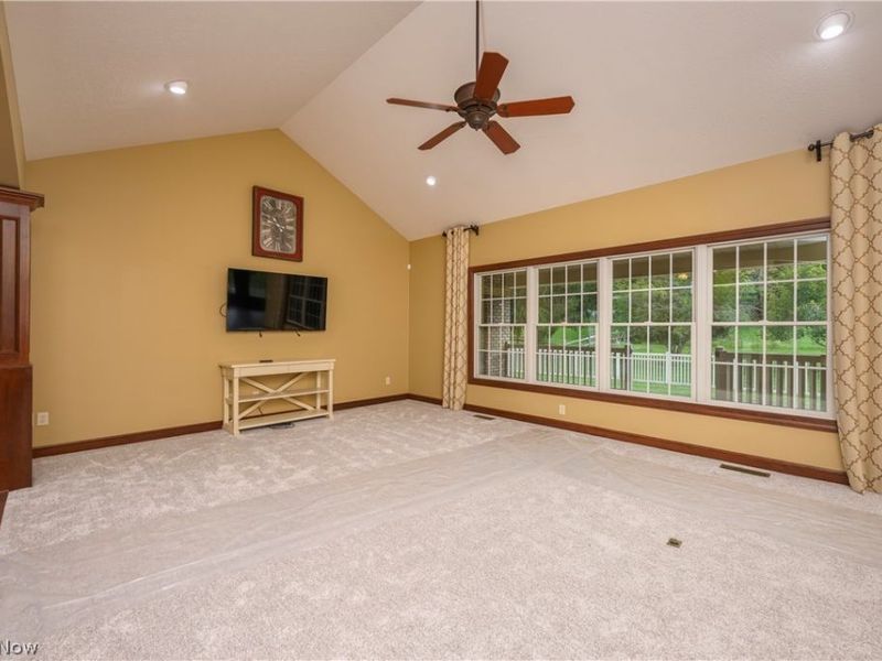 834 Forrest Ridge Drive , Dover, OH 44622 Photo 13