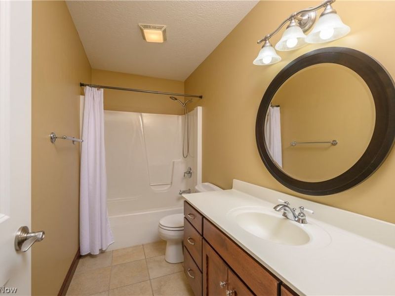834 Forrest Ridge Drive , Dover, OH 44622 Photo 24