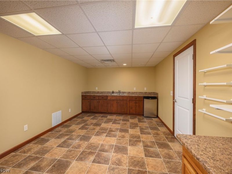 834 Forrest Ridge Drive , Dover, OH 44622 Photo 35