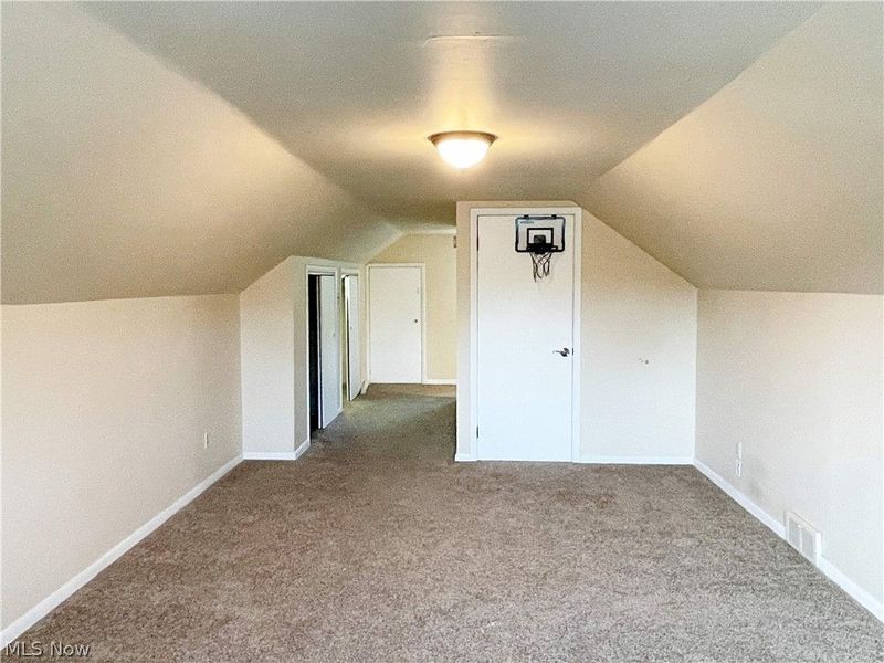 716 Franklin Boulevard, Highland Heights, OH 44143 Photo 11