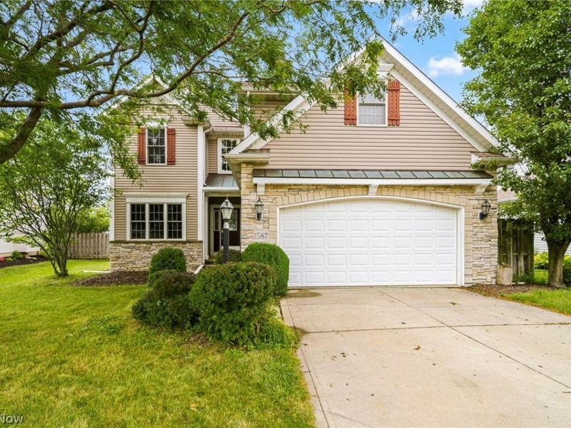 1587 Clipper Cove, Painesville, OH 44077 Photo 2