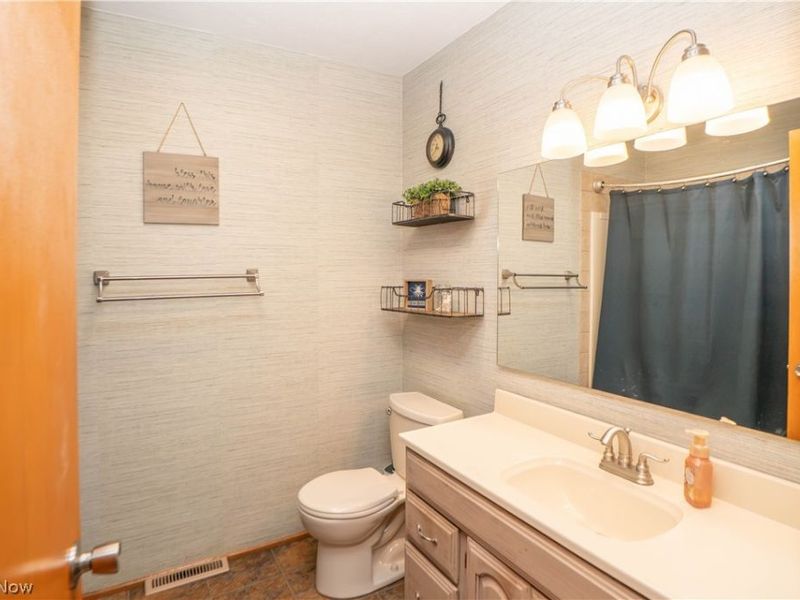 3524 Frawood Drive, Uniontown, OH 44685 Photo 24