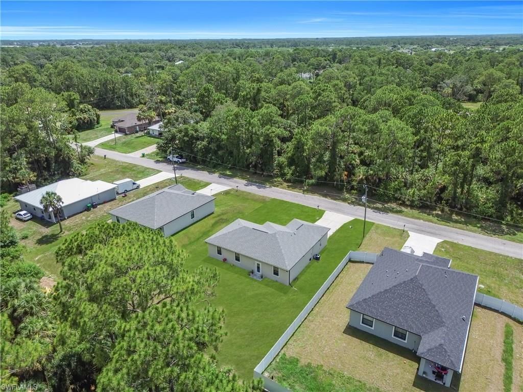 8031 Sandy Cir , Labelle, FL 33935 Photo