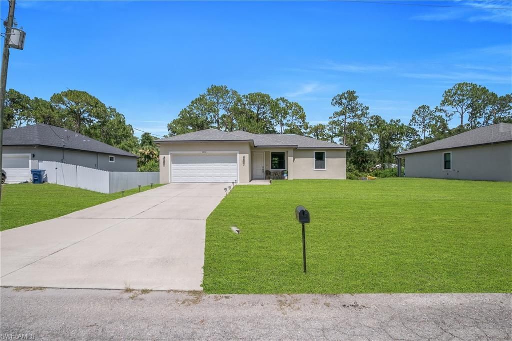 8031 Sandy Cir , Labelle, FL 33935 Photo
